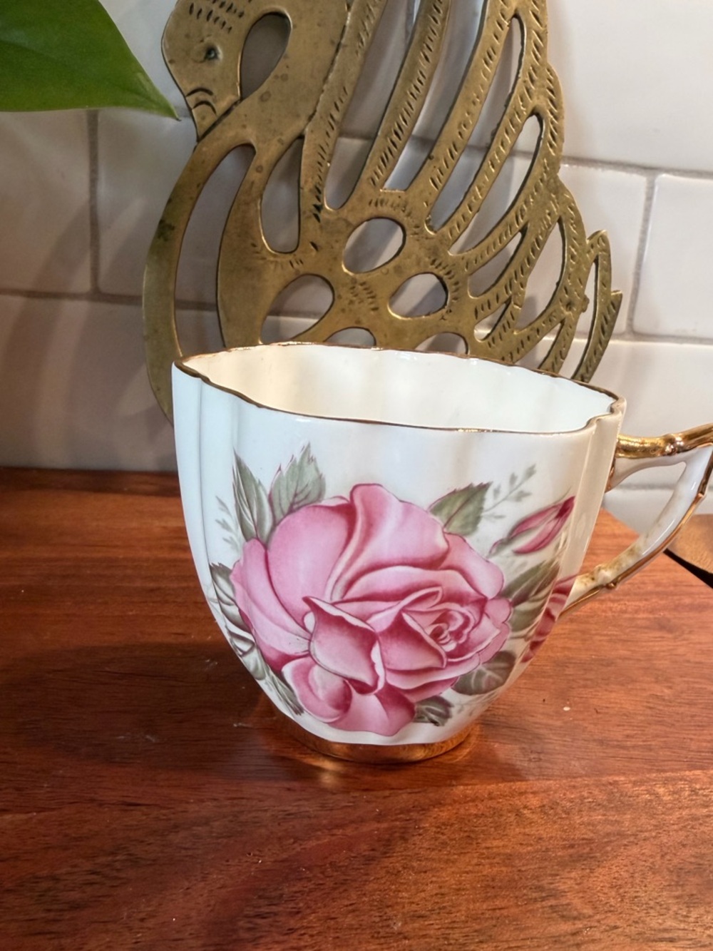 Vintage Pink Rose Gold-Trim Teacup